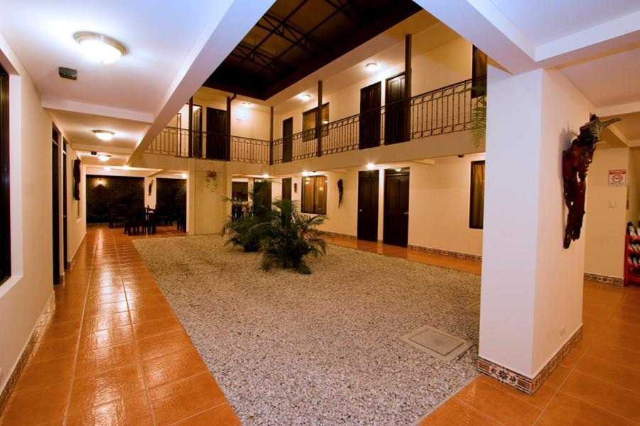 Hotel El Cerro ลิเบเรีย ภายนอก รูปภาพ